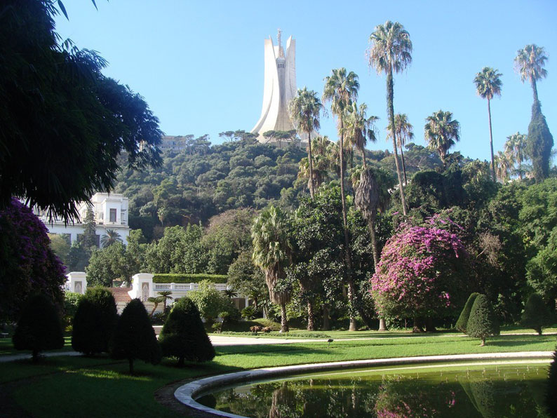 Riadh el fateh Monument